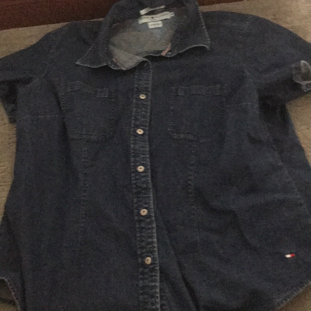 Tommy Hilfiger jean button down top